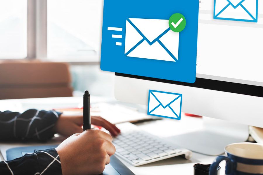 A Developer’s Guide to Integrating Bulk Email Solutions Through a CPaaS Provider API