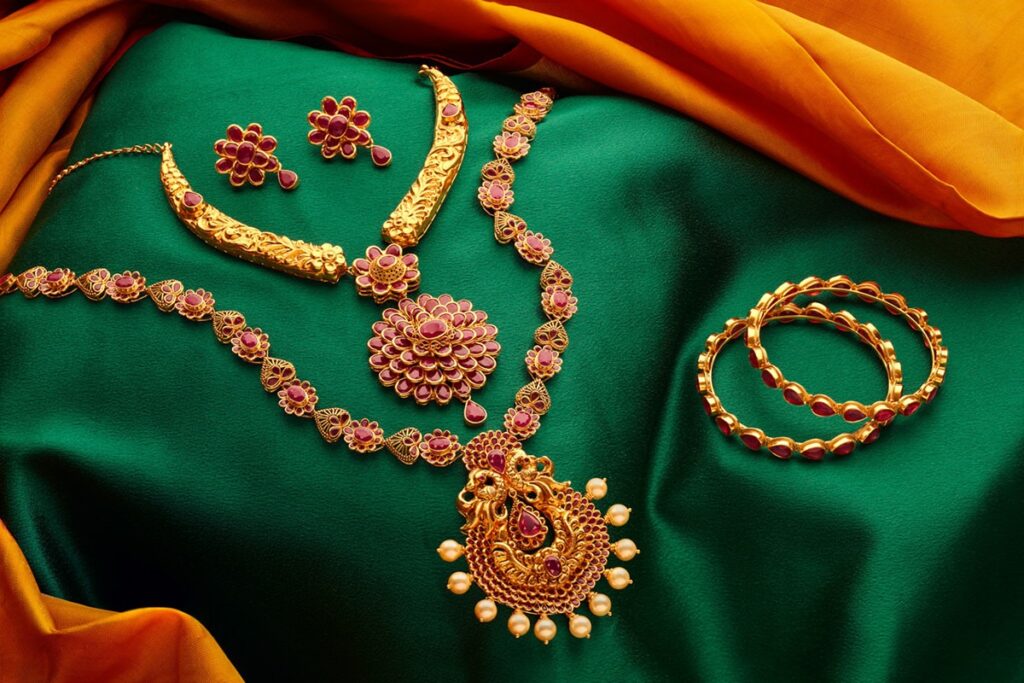 Sparkle and Shine: How Indian Jewellery Photographers Create Magic