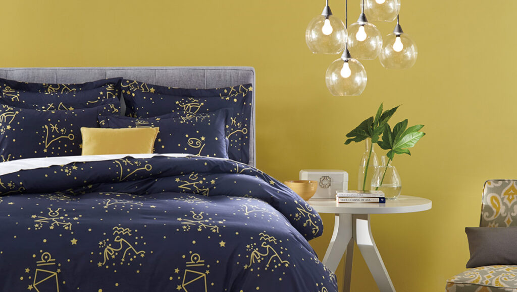 How to Decorate Bedroom Bedding for the Christmas Event: A Festive Guide